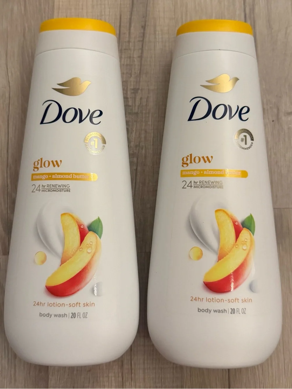 Dove Glow Mango + Almond Butter Body Wash - White & Yellow